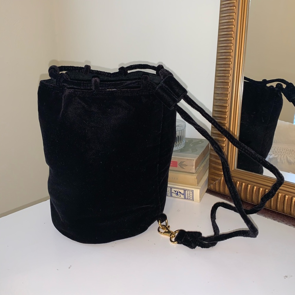 VINTAGE VELVET BACKPACK.